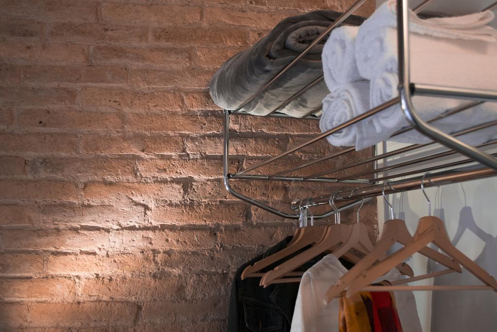 Happy People Sagrada Familia Apartments Barcelona Rom bilde