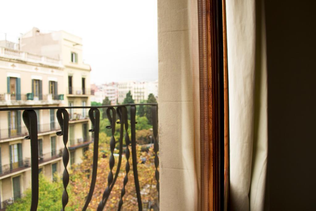 Happy People Sagrada Familia Apartments Barcelona Rom bilde