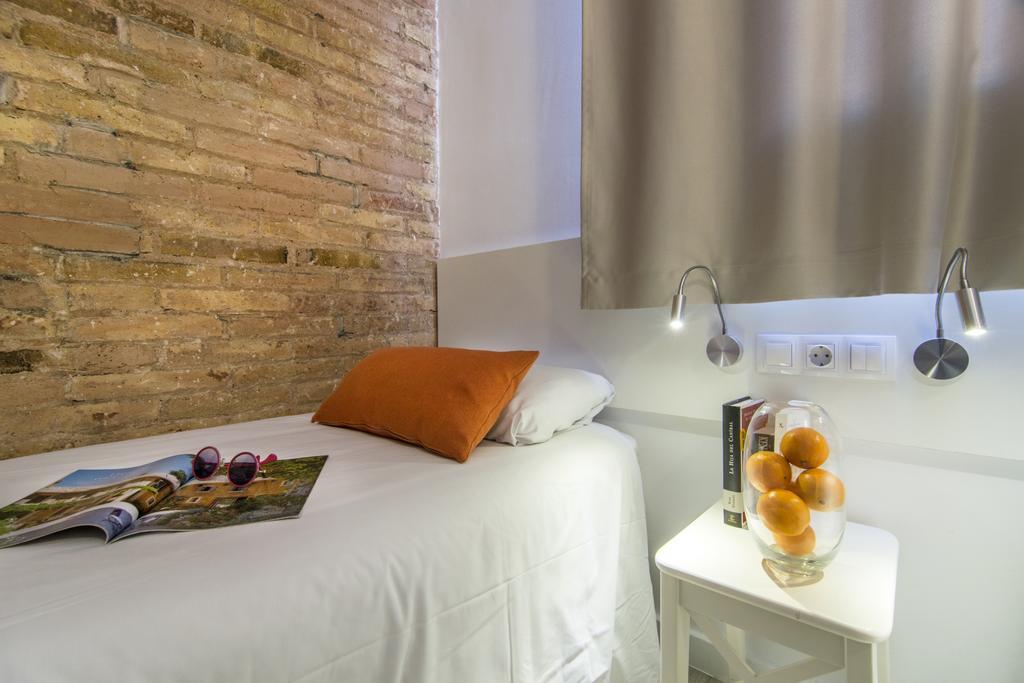 Happy People Sagrada Familia Apartments Barcelona Eksteriør bilde